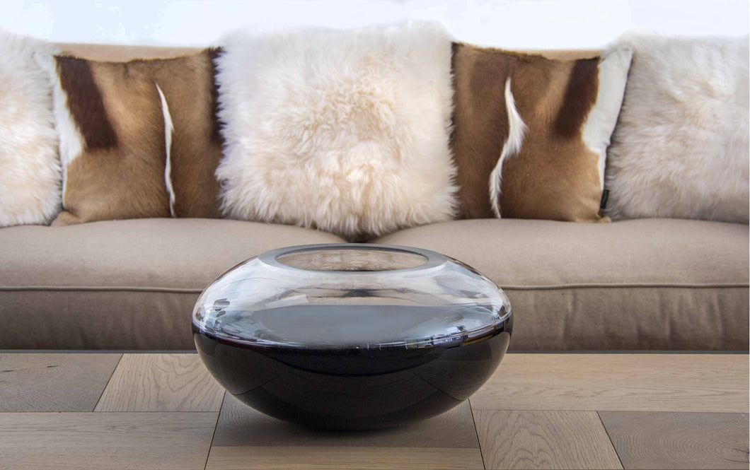 Obsidian 9'' Indoor / Outdoor Glass Table Vase